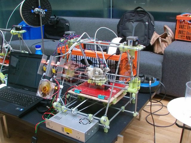 桌面3D打印机