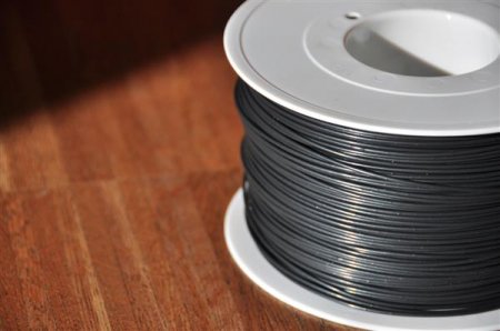环保新路，以回收塑料为原料生产3D打印线材