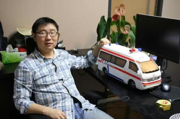 诺研3D打印网张勇：我们不止会做包贝尔包文婧婚鞋
